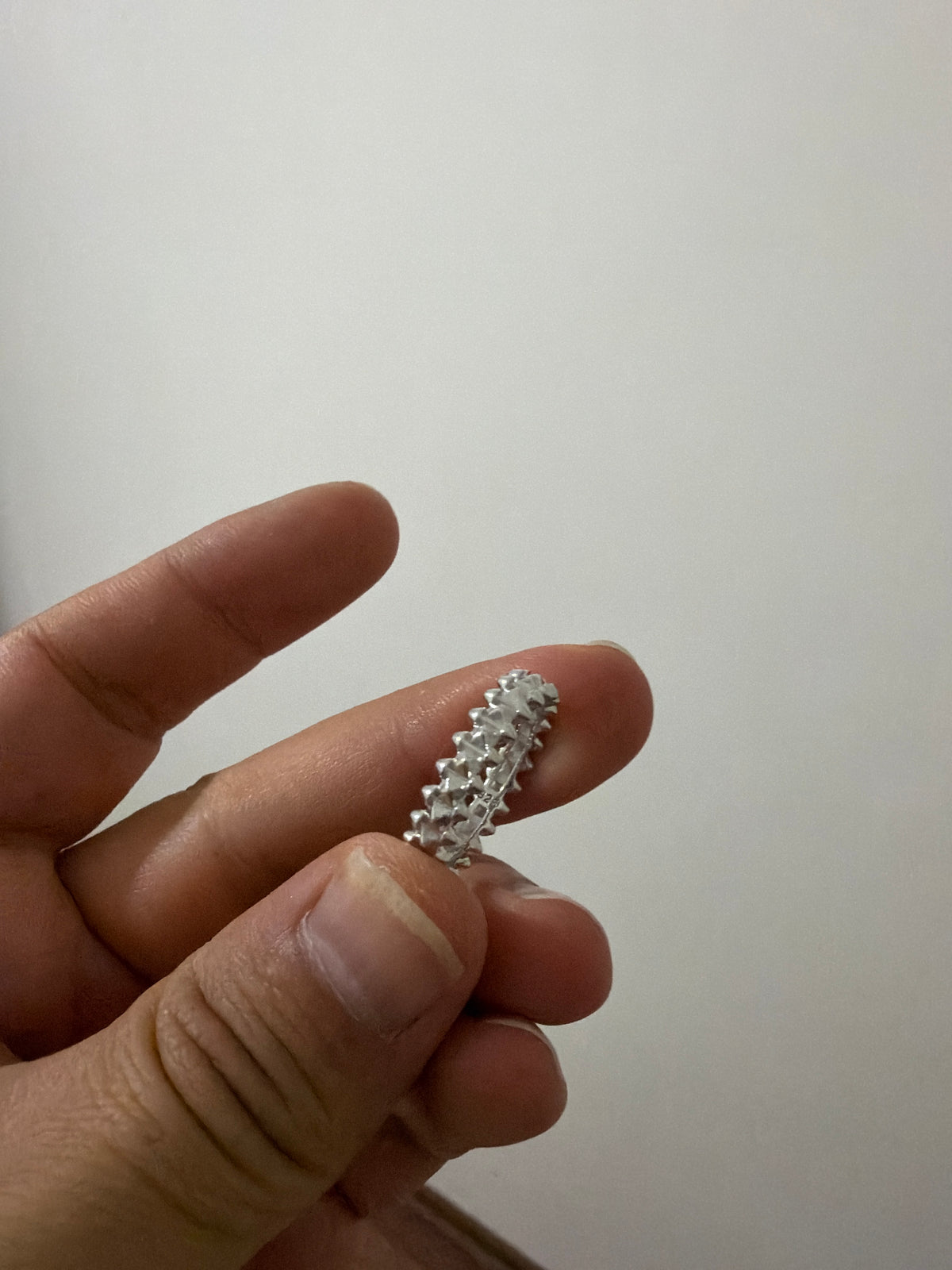 Tiffany formunda sade spor yüzük